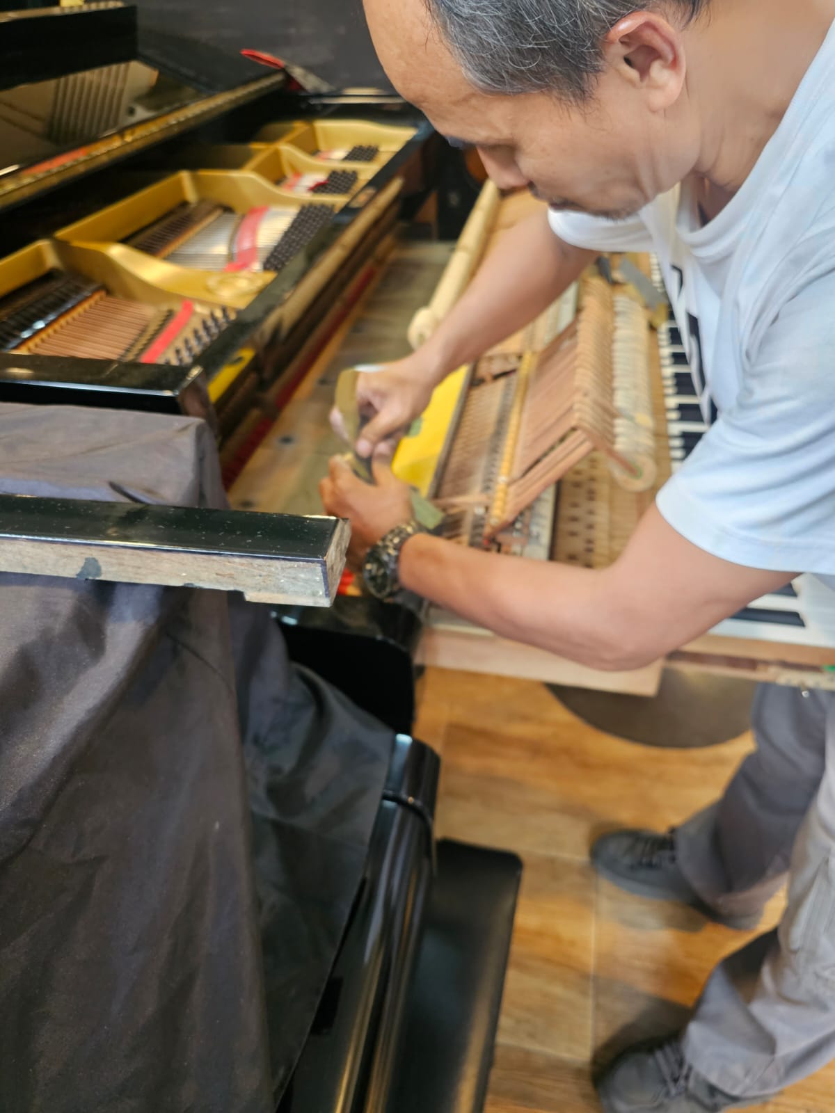 Jasa Tune Up Piano Profesional